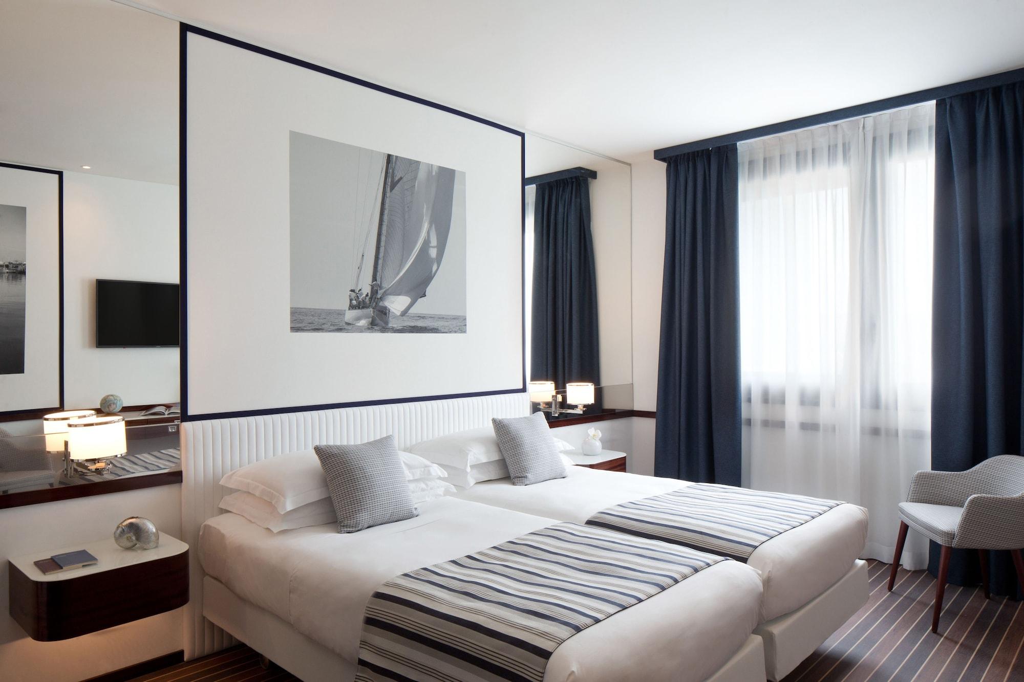 สตาร์โฮเต็ล เพรสซิเดนท์ Hotel เจนัว ภายนอก รูปภาพ