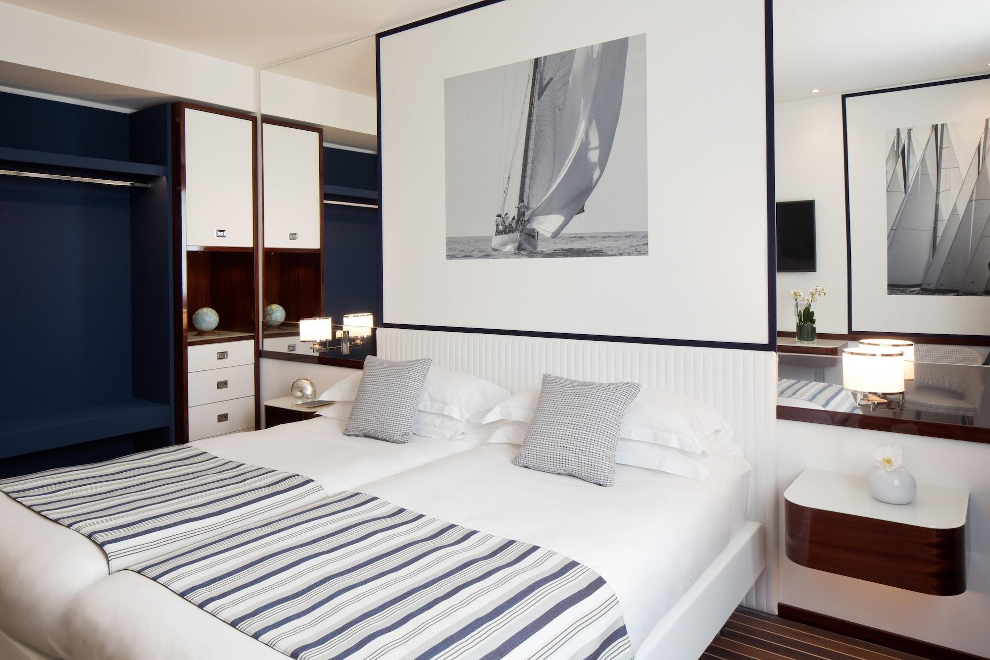 สตาร์โฮเต็ล เพรสซิเดนท์ Hotel เจนัว ภายนอก รูปภาพ