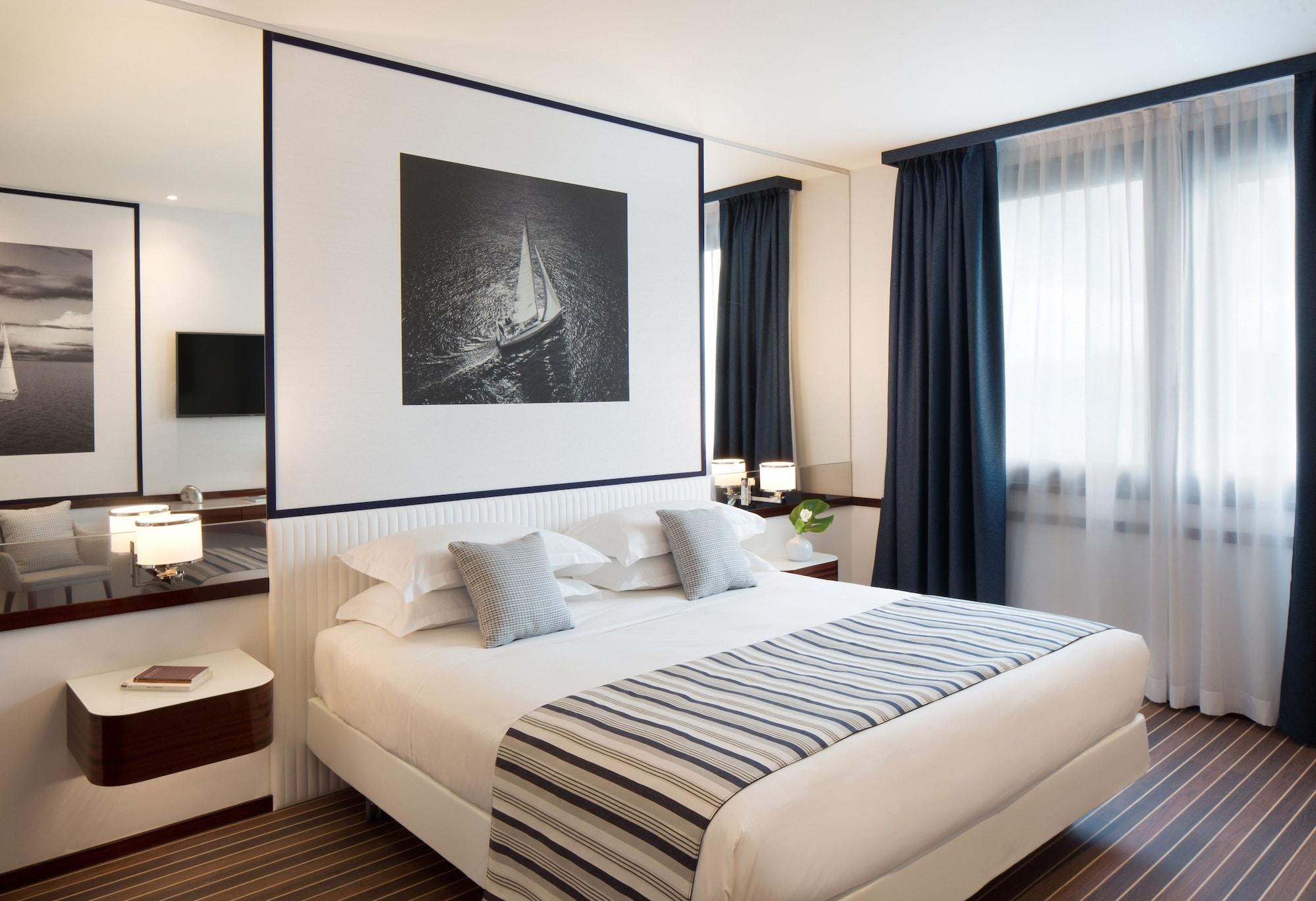 สตาร์โฮเต็ล เพรสซิเดนท์ Hotel เจนัว ภายนอก รูปภาพ